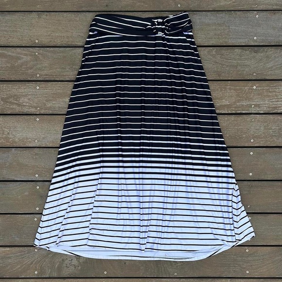 Black/White Striped Robert Louis Maxi Skirt w/ Ring Faux Belted Waist - Picture 1 of 7